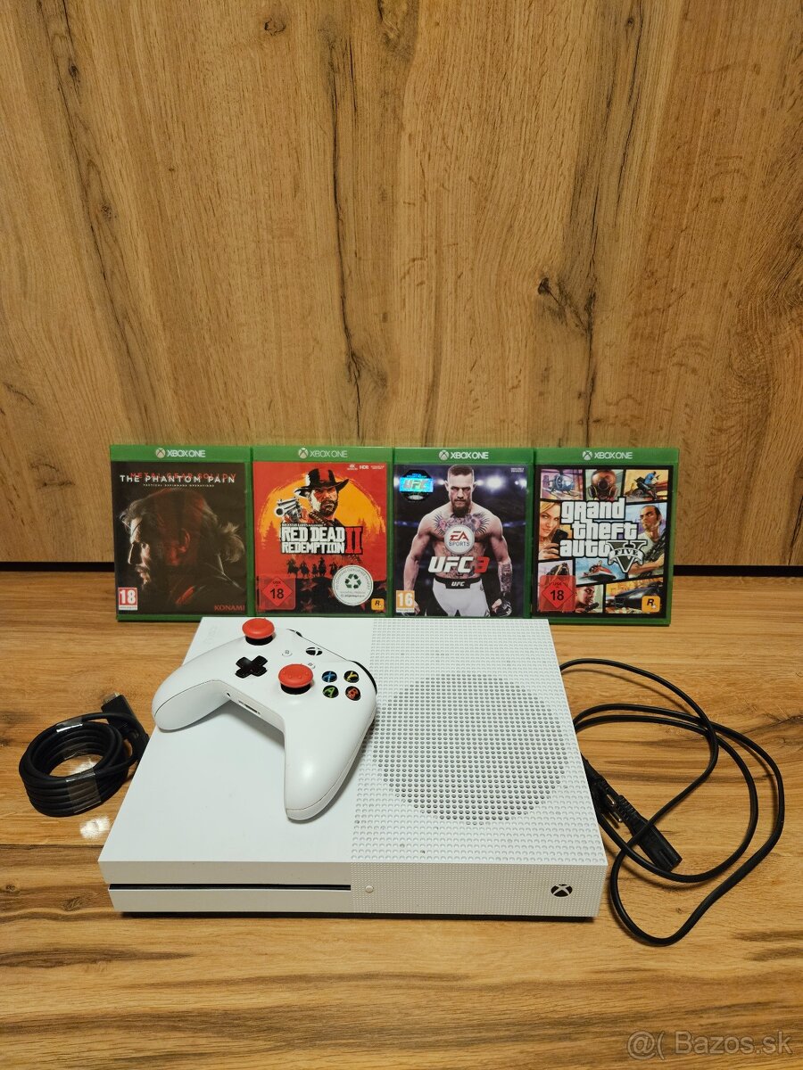 XBOX ONE S + ovládač + hry