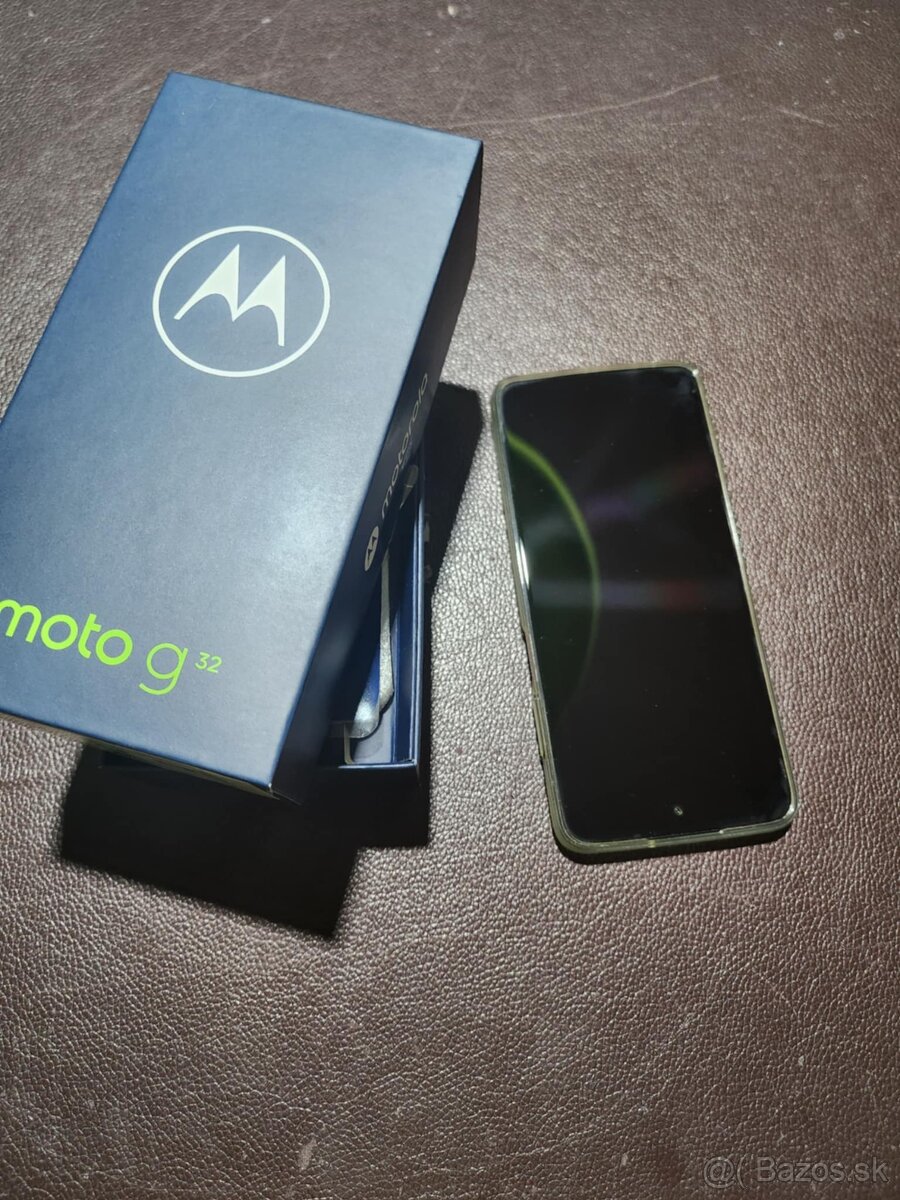 Motorola  XT2235-2 moto g 32