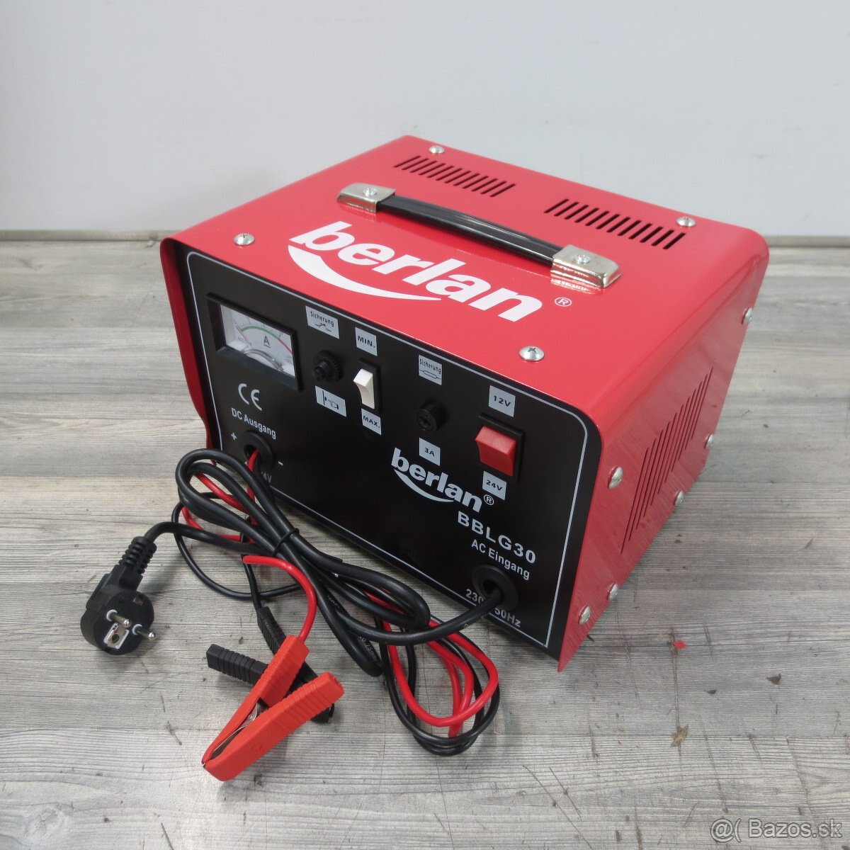 Nabíjačka autobatérií nabíjačka 12V 24 V