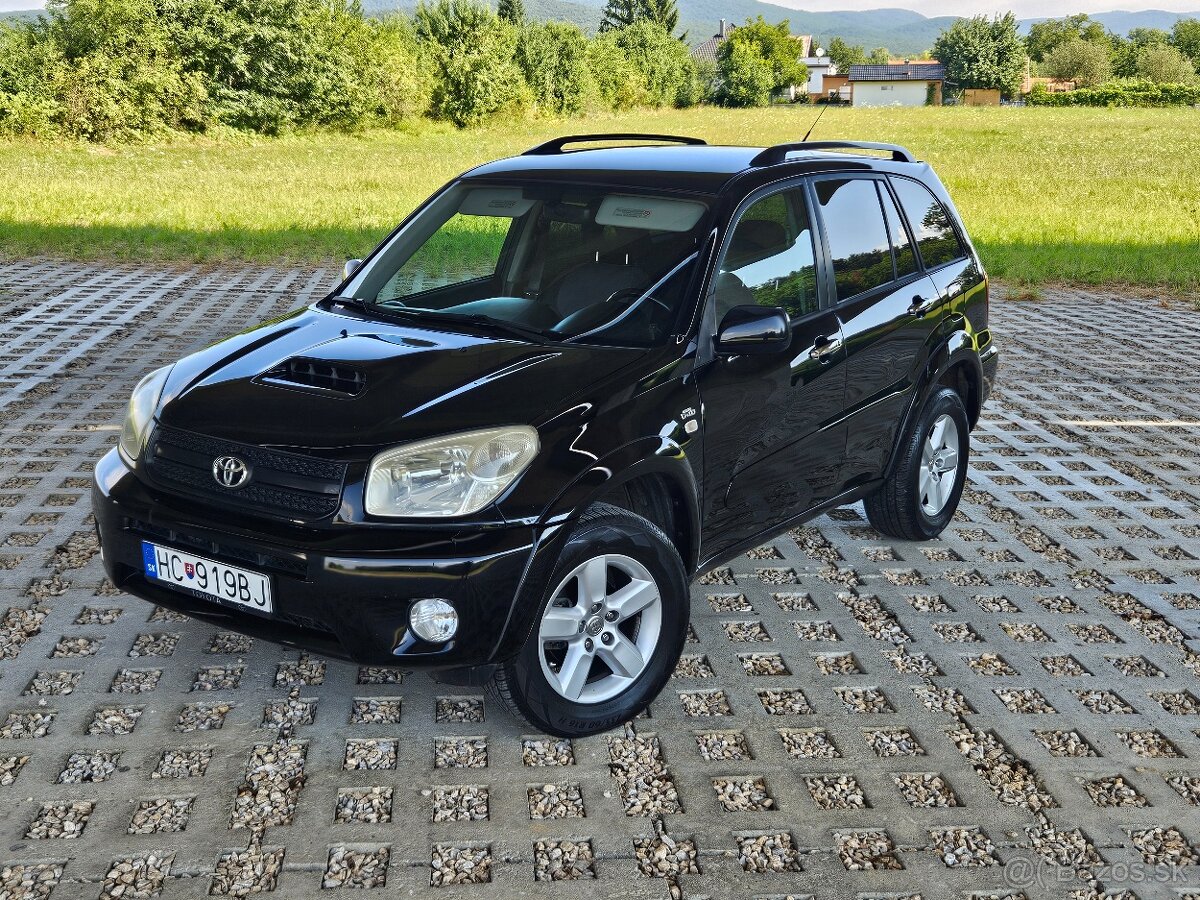 Toyota RAV4  4X4