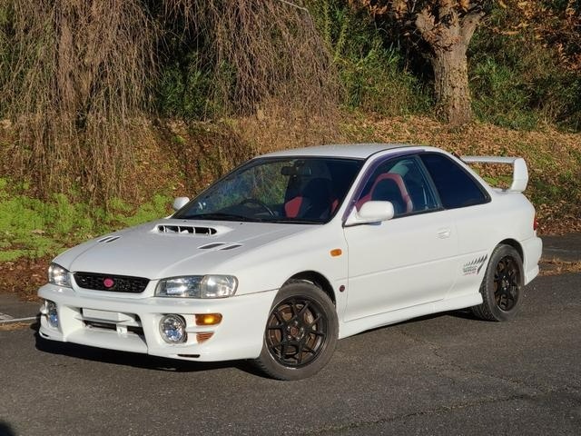 Subaru Impreza Type R STi JDM 1999 coupe 22B 310 koní