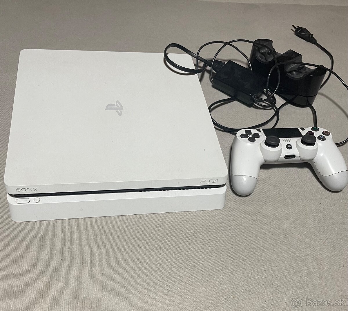 PS4 500GB Slim White