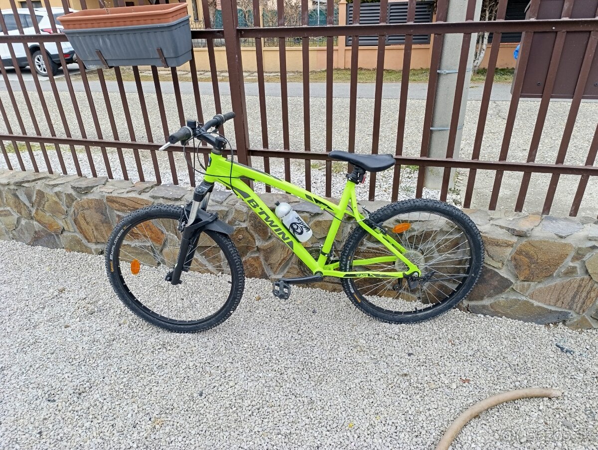 Predám Btwin Rockrider 340 Bicykel 26''