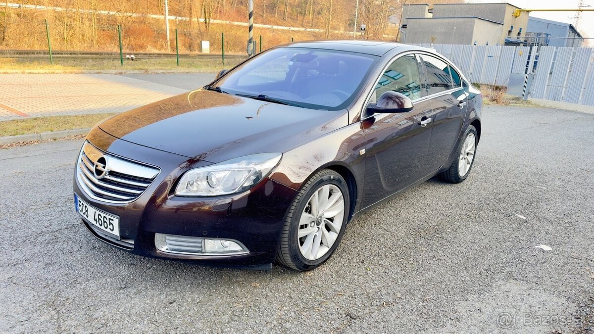 Opel Insignia 2,0 CDTi-118kw-servisní knižcka,ČR