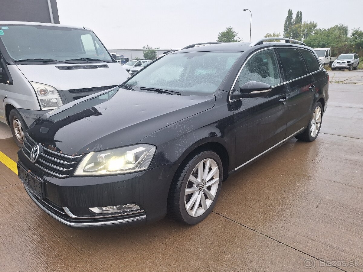 VW PASSAT COMBI 2.0 TDI 4MOTION DSG 125KW ROK 2012