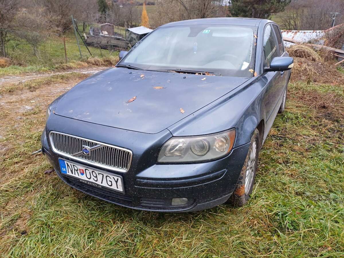 VOLVO V50 2.0D