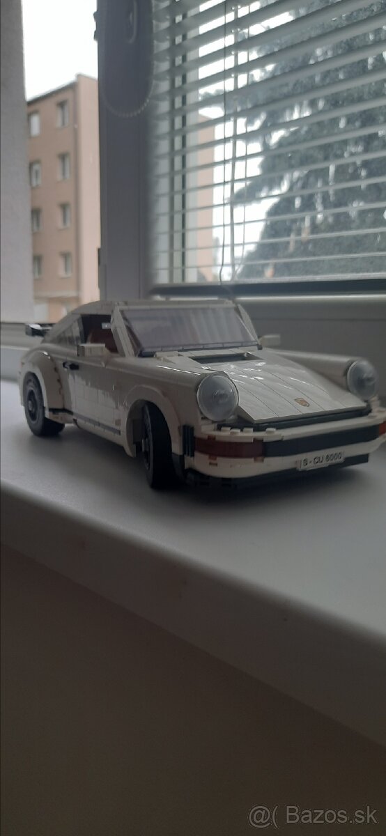 Predám lego model porsche 911