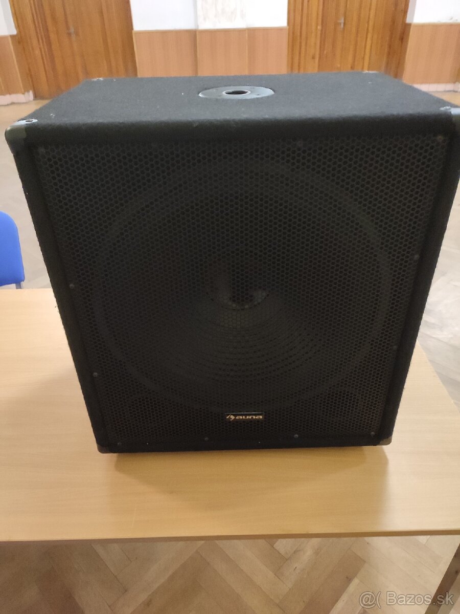 Predám aktívny 18" Subwoofer Auna Sub 18A