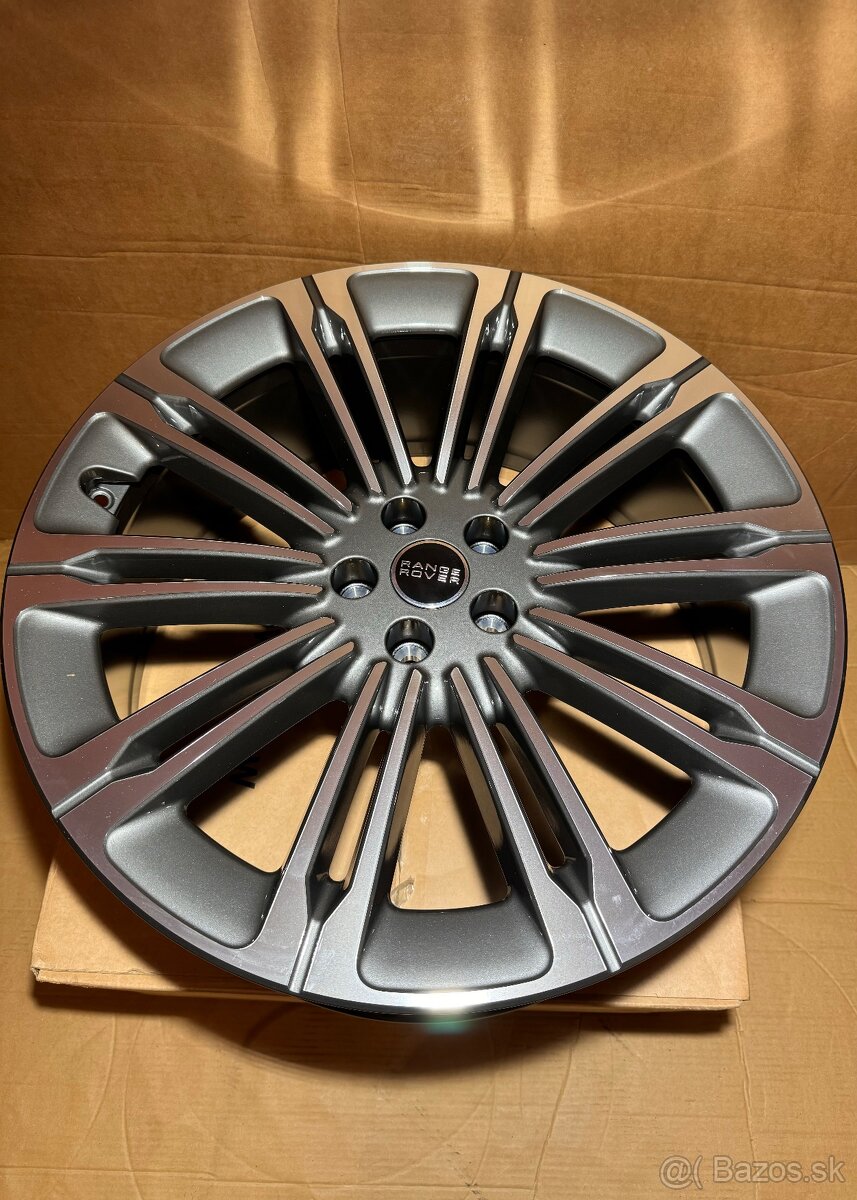 ORIG.RANGE ROVER 2024 R23 L460 VOGUE.5x120 9.5j NOVE