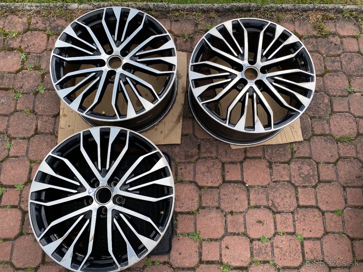 AUDI A6 S6 RS6 4G0 A7 S7 4G8 ALU DISK 8,5J x 20H2 ET45