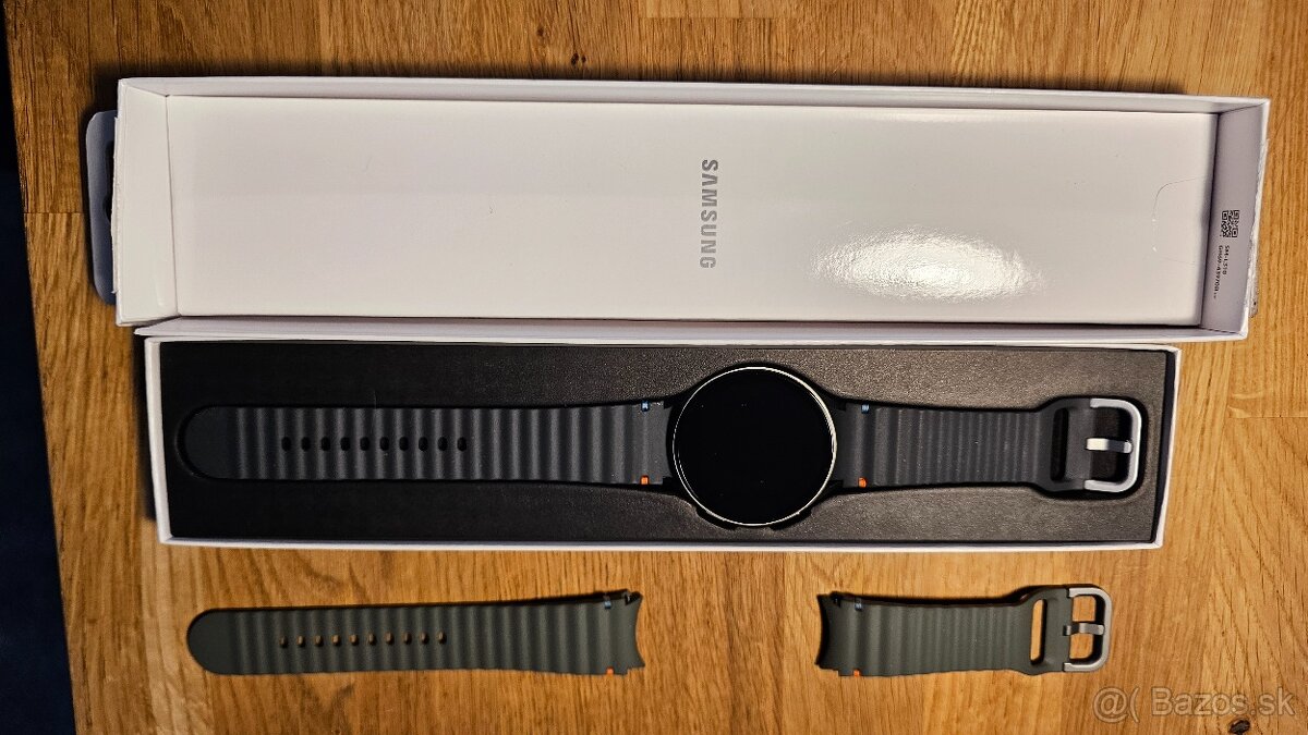 predám SAMSUNG GALAXY WATCH 7 + extra remienok zdarma