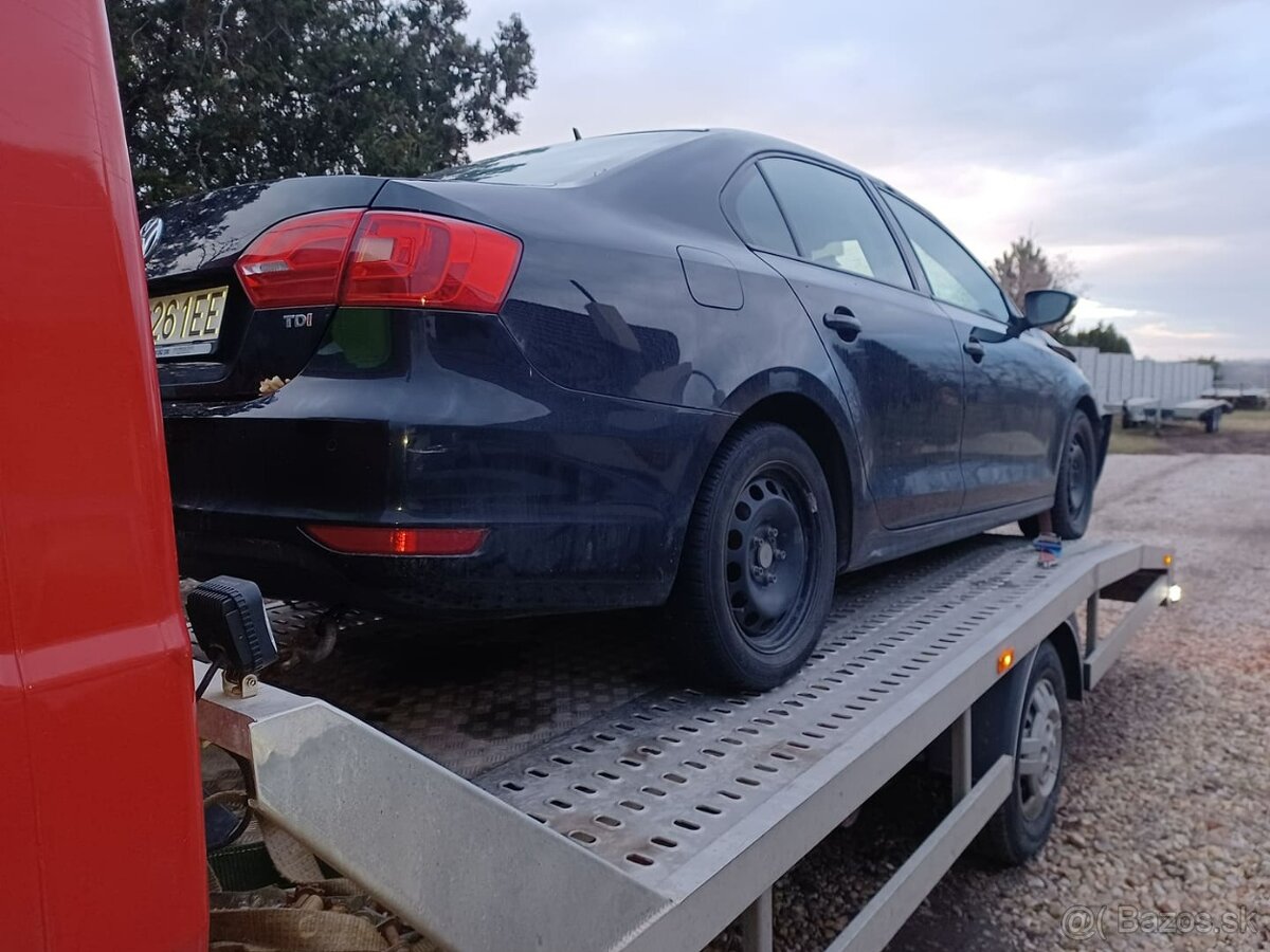 Rozpredám VW Jetta IV 1.6Tdi 77kw CAYC