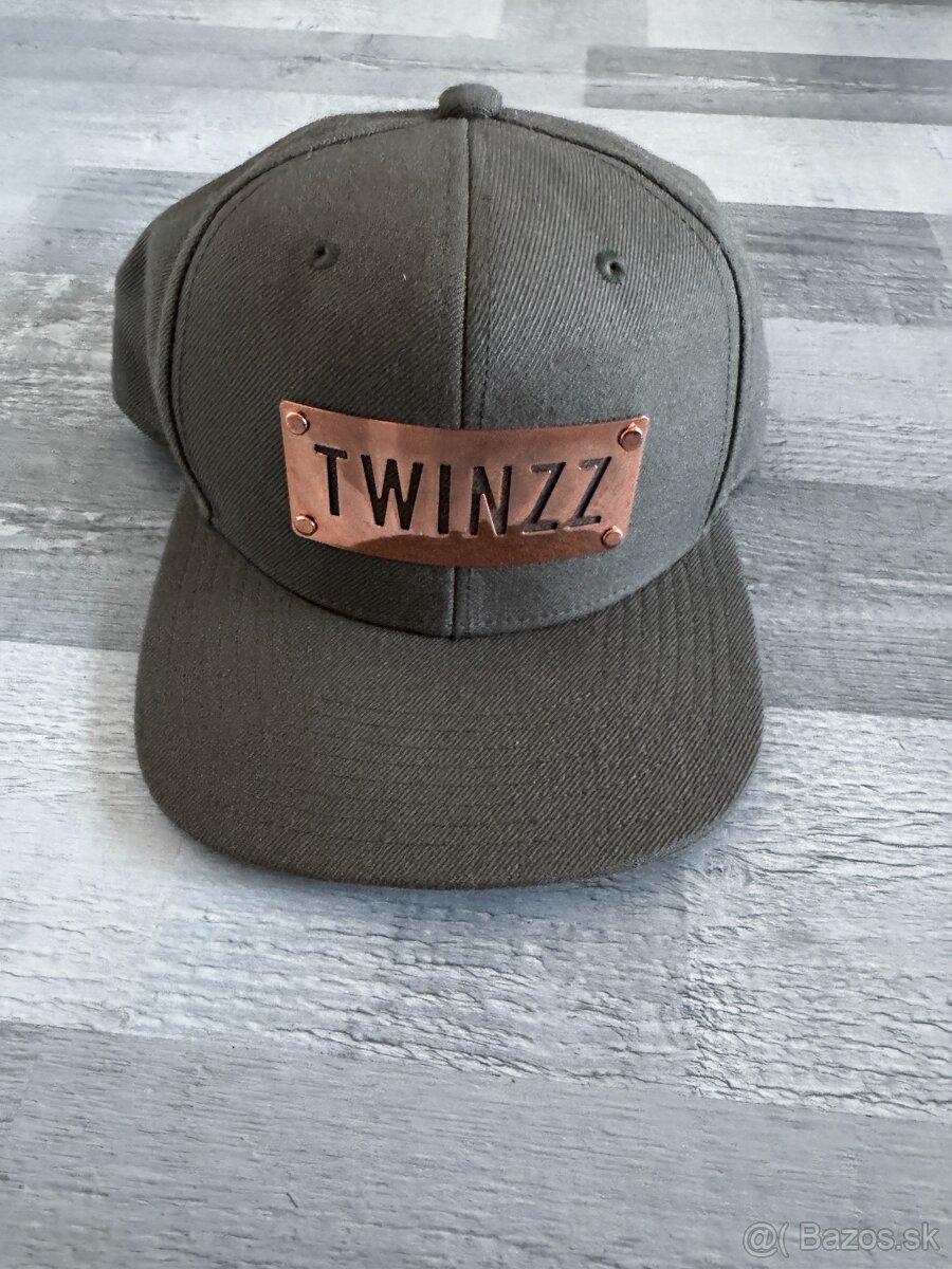 Twinzz šiltovka unisex 1x použitá