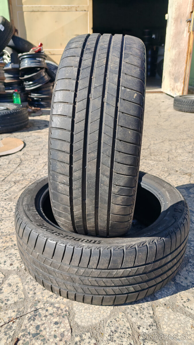 Letné pneu 235/45 R18 --- BRIDGESTONE