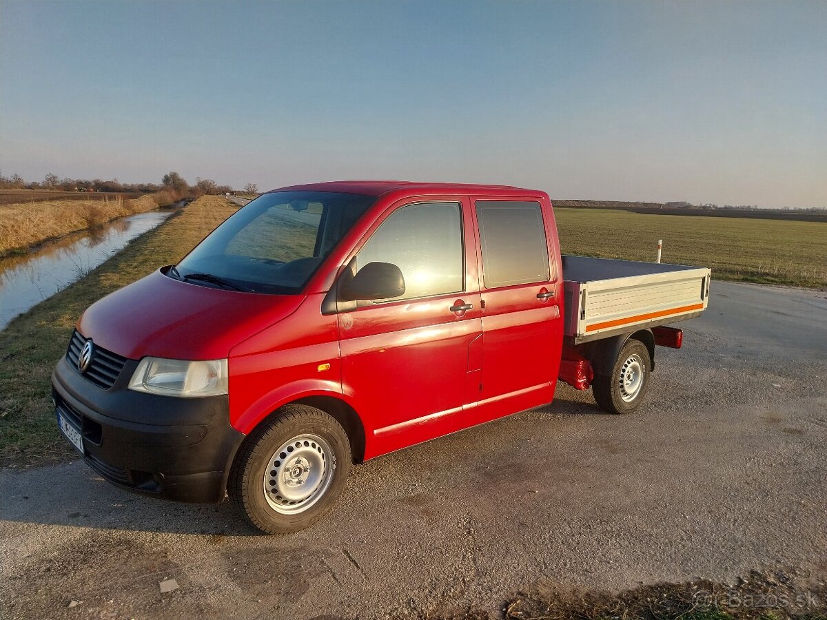 Predam VW Transporter T5 Valnik Motor 1.9tdi 77kw  rv2003