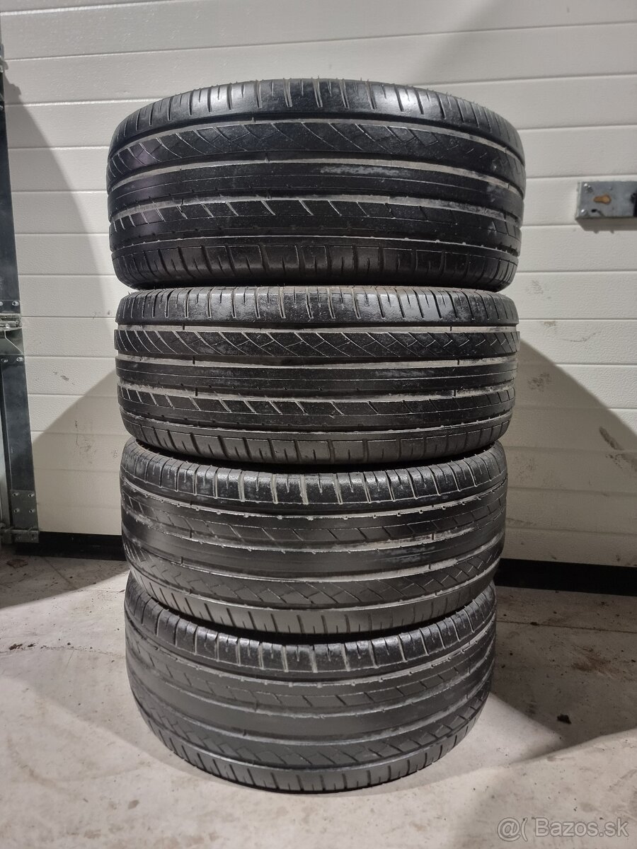 Letné Pneu Hifly 235/45 R18