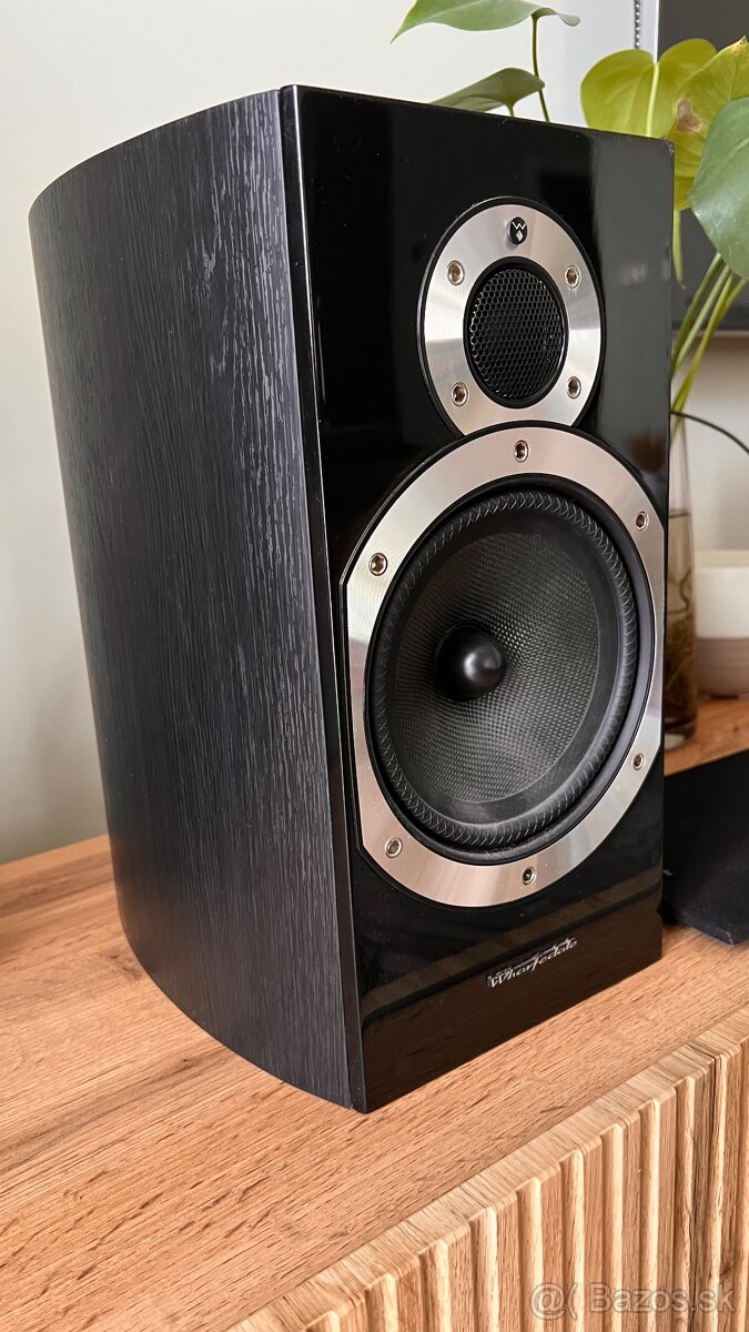 Reproduktory Wharfedale Diamond. 10.2