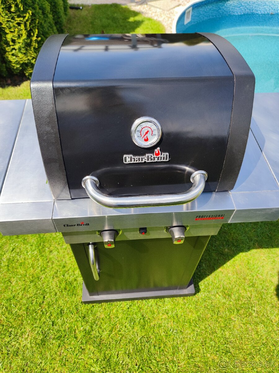 Plynový gril Performance 220S Char Broil