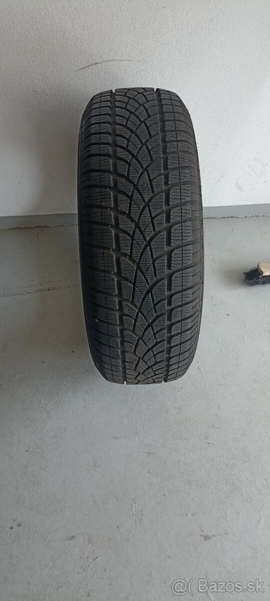 Zimné SUV 235)60 R18 Dunlop