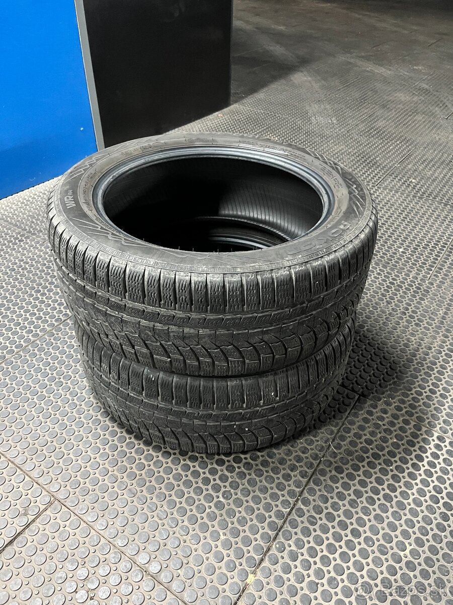 225/50 R17 Nokian zimne