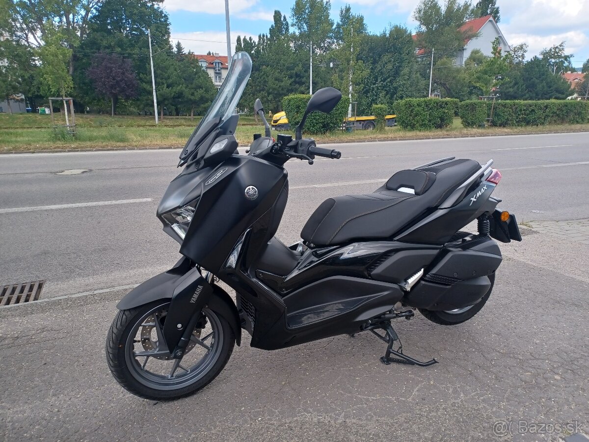 Yamaha XMAX 300 Tech Max 2024 DEMO