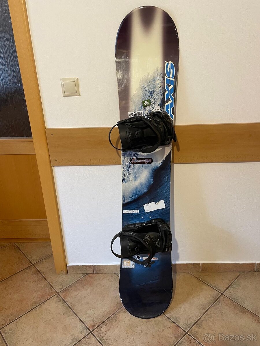 Snowboard AXIS (152cm) + viazanie