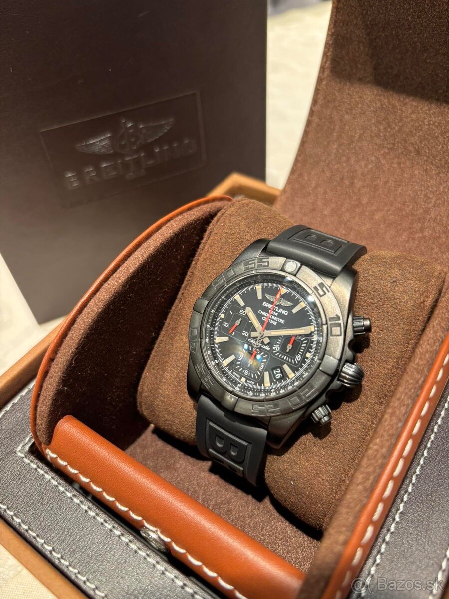 Breitling Chronomat B01 BlackSteel