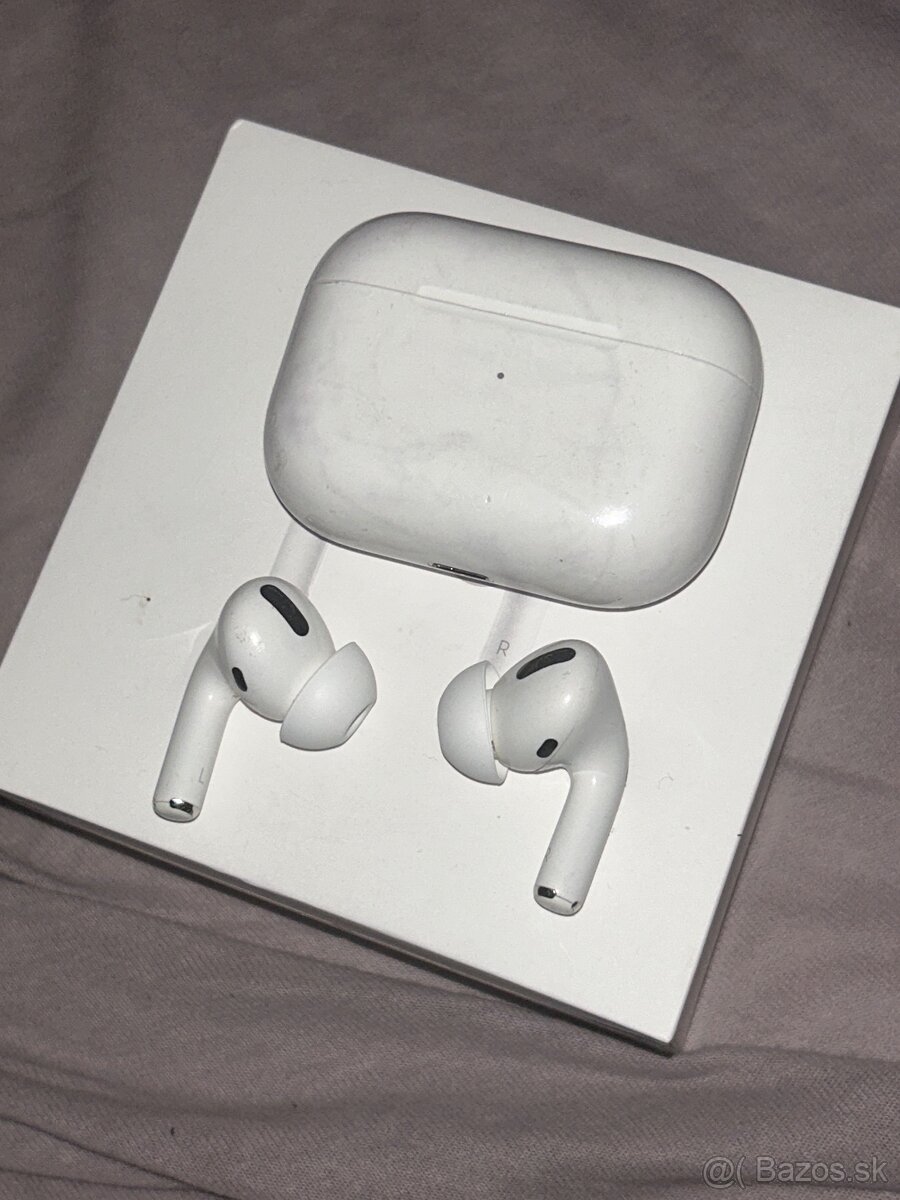 Original airpods pro sluchadla bez stanice