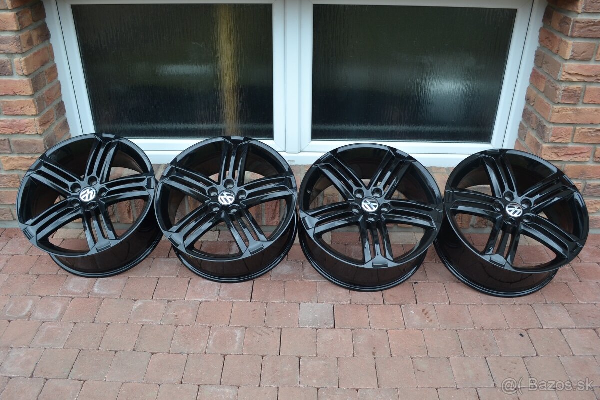 5x112 R19 GOLF 7 R / Gti Talladega Original VW Black