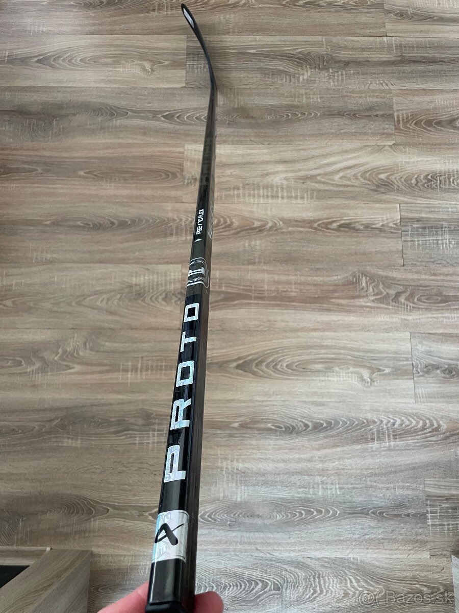 HOKEJKA BAUER PROTO-R 23 P92 F70 RH