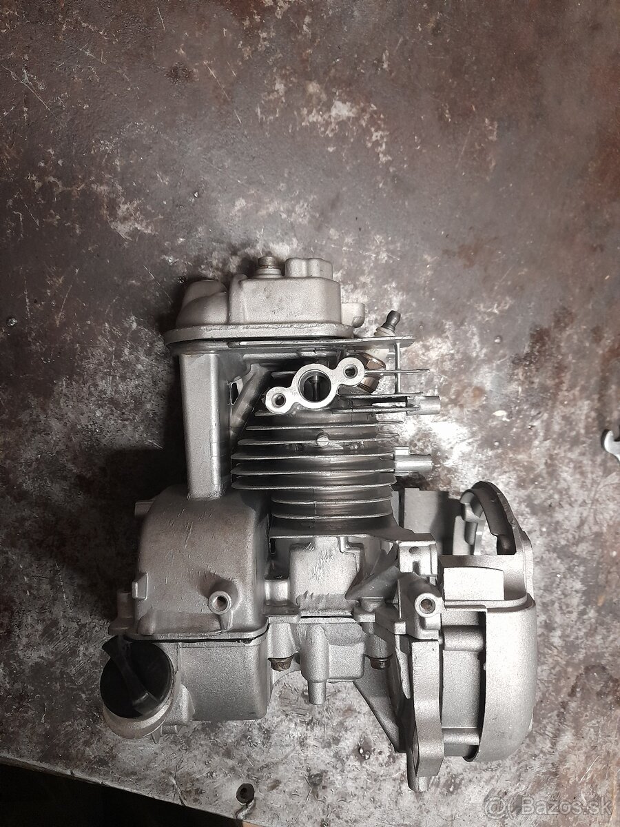 Motor Honda GX 35