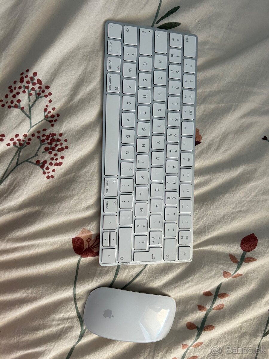 iMac (27-palcový, polovica roka 2010)