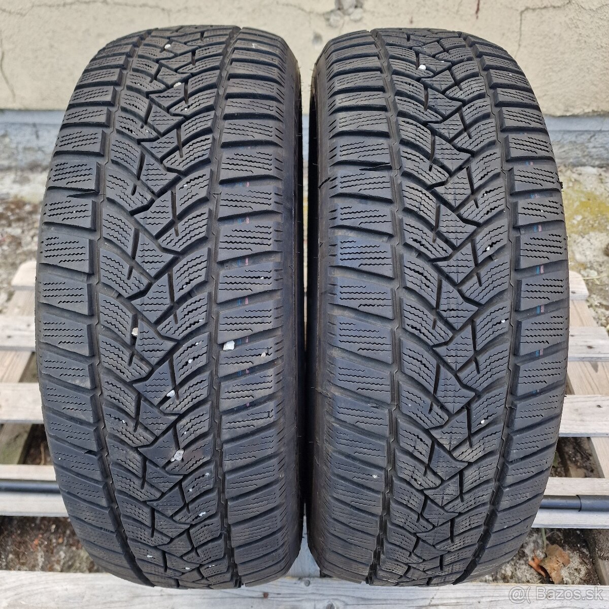 2ks ZIMNÝCH PNEUMATÍK DUNLOP 205/60 R16 96H