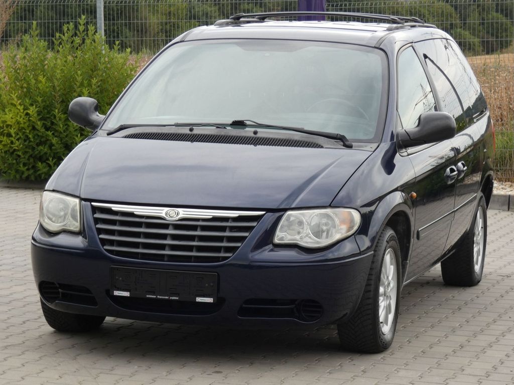 Chrysler Voyager 2.8 CRD, automat, el.dveře