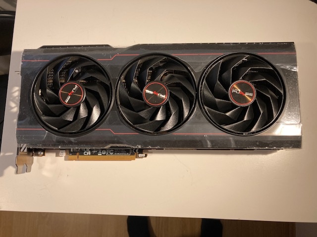 Sapphire Radeon RX 7900 XT GAMING PULSE