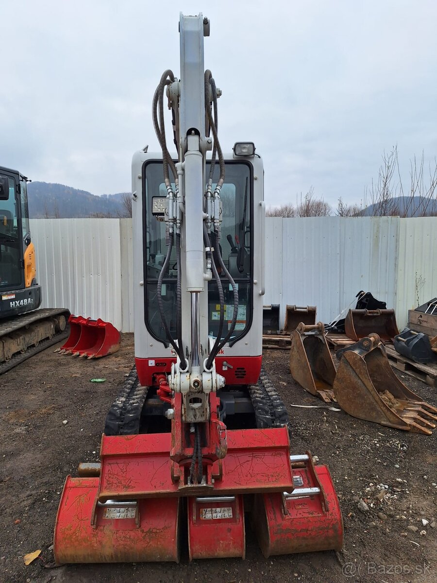 Takeuchi TB216