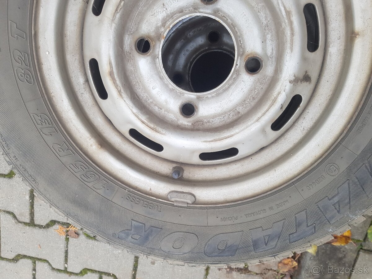 Predám disky s pneumatikami 165/80 R13 zo Škody 120