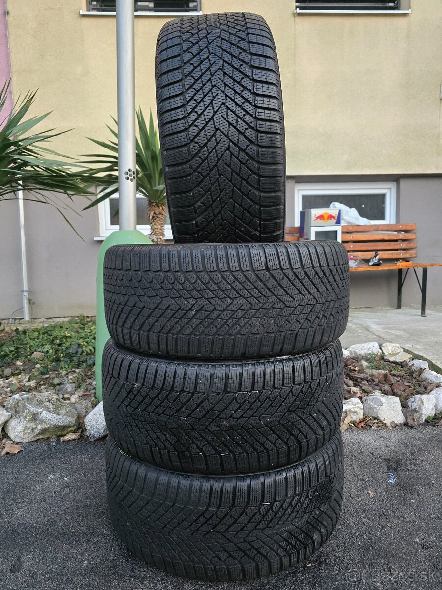 Zánovné Zimne pneumatiky 285/40 r21 Pirelli