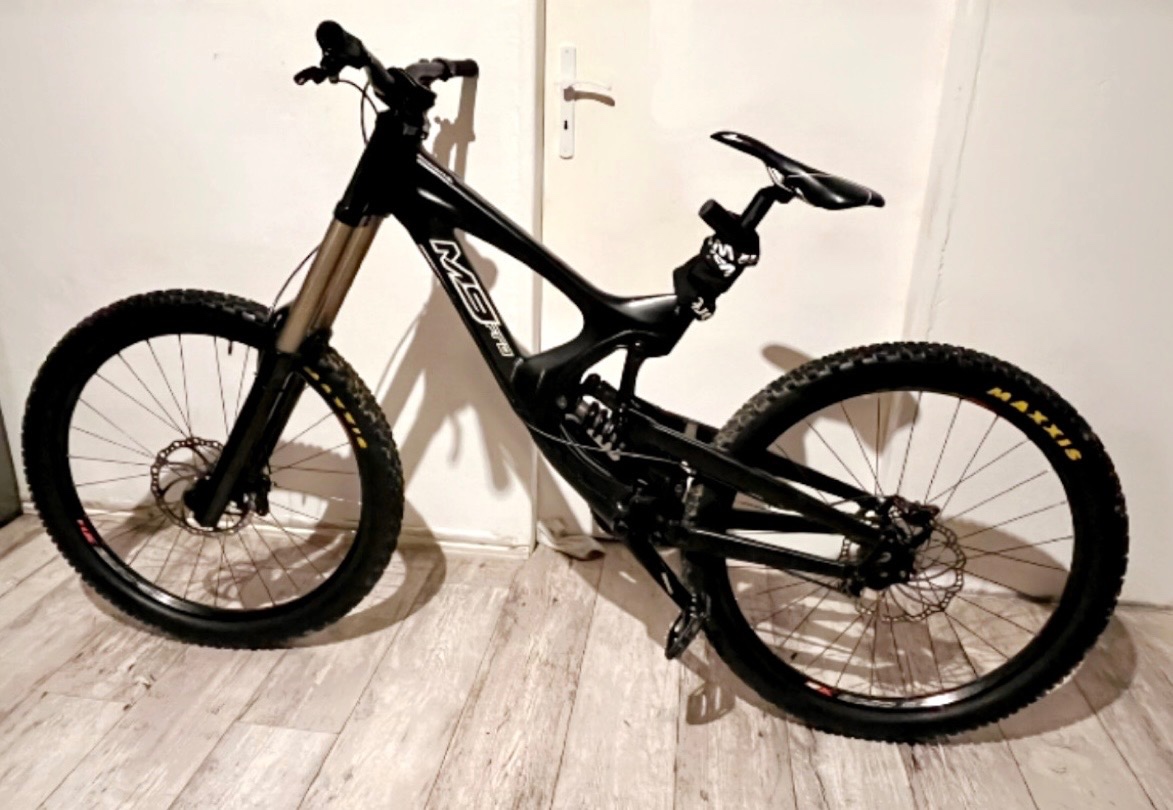 Predám TOP bicykel intense M9 PRO