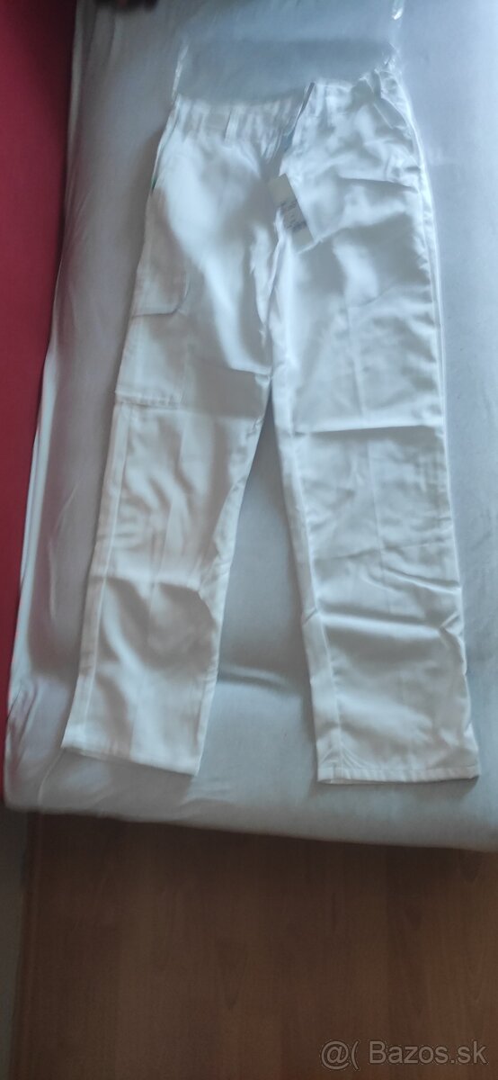 Biele zdravotnicke unisex nohavice S