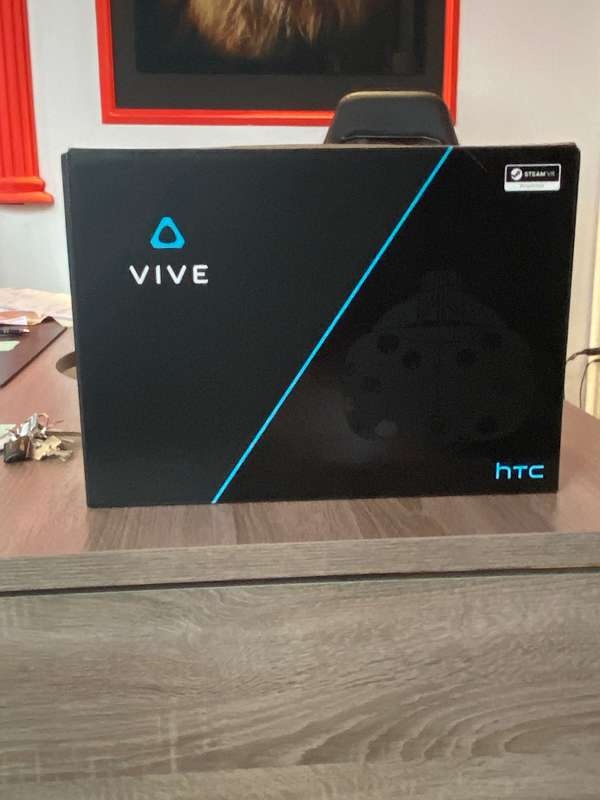 HTC Vive - VR set, plne funkčný