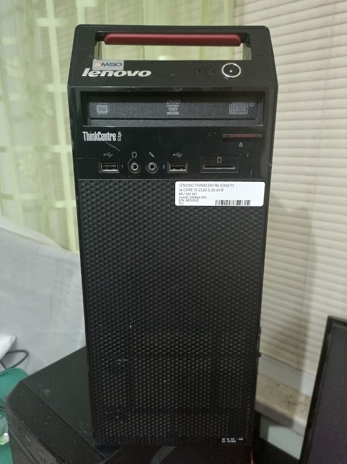 Lenovo ThinkCentre edge