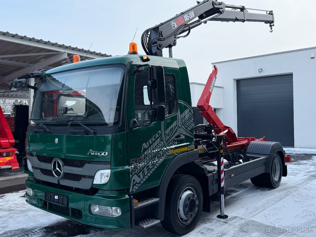 MERCEDES-BENZ ATEGO 1218 HÁKOVÝ NOSIČ HYDRAULICKÁ RUKA HIAB