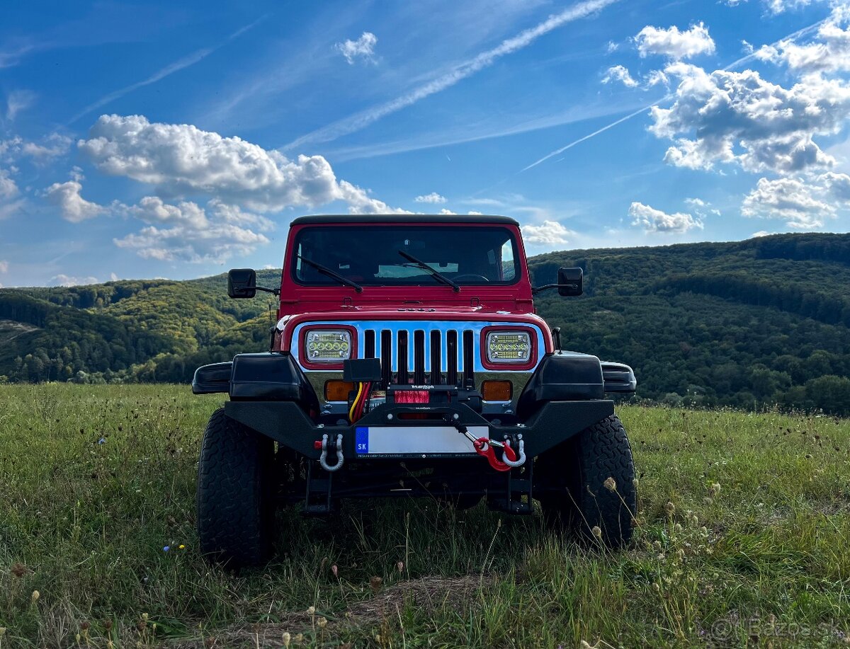 Jeep Wrangler 2.5 Benzín 90kw, 5MT TOP STAV