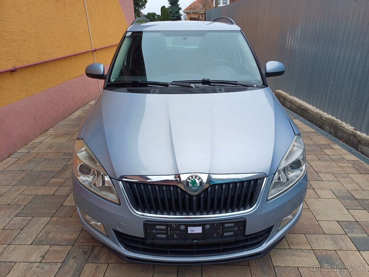 predám Skoda Fabia Combi II--1.2TSI---63Kw-85Ps--r.v.2010