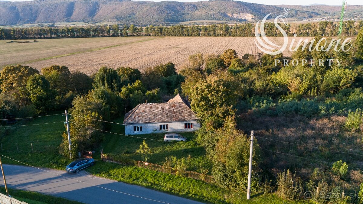 Rodinný dom v pôvodnom stave v obci Žarnov