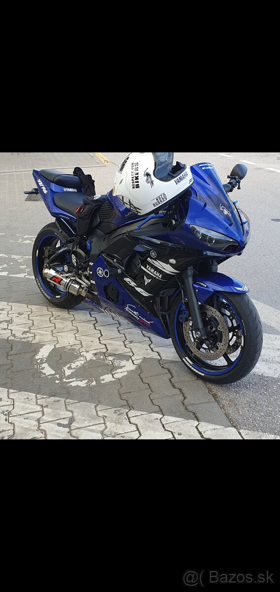 Yamaha R6