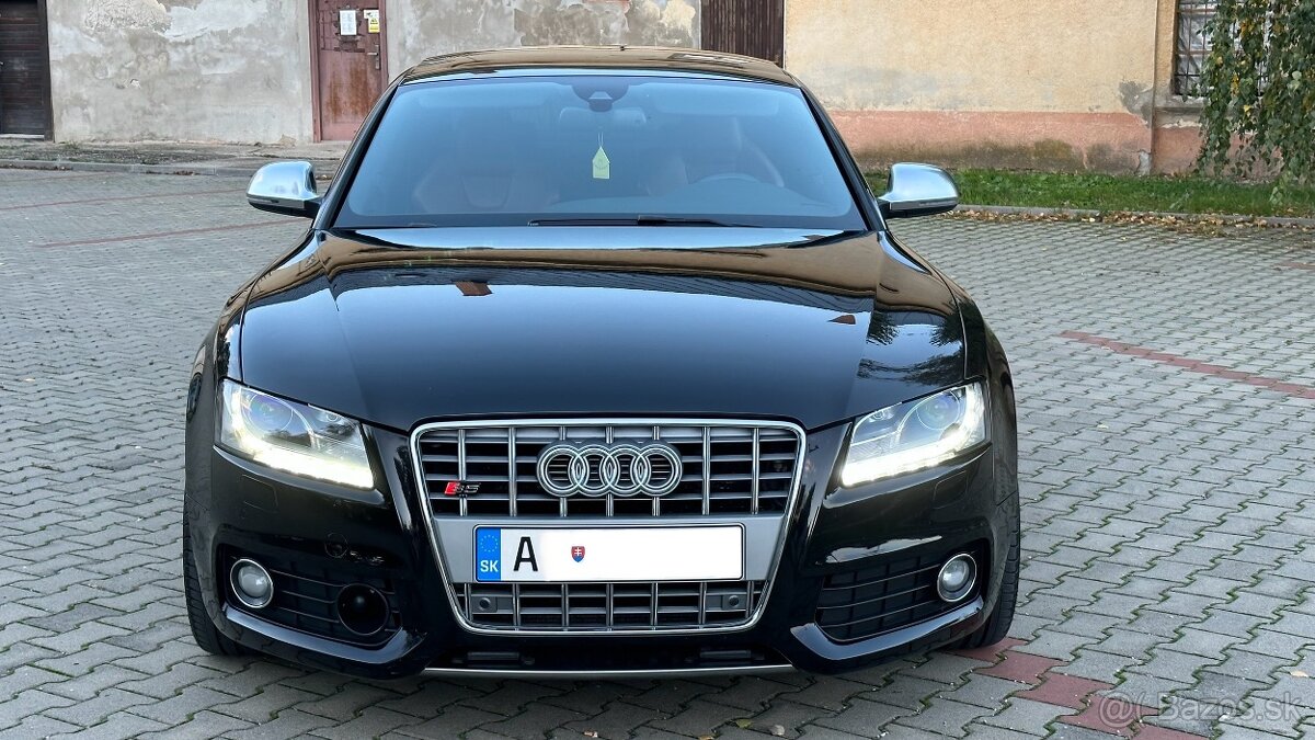 Maska Audi S5 B8 8T predfacelift