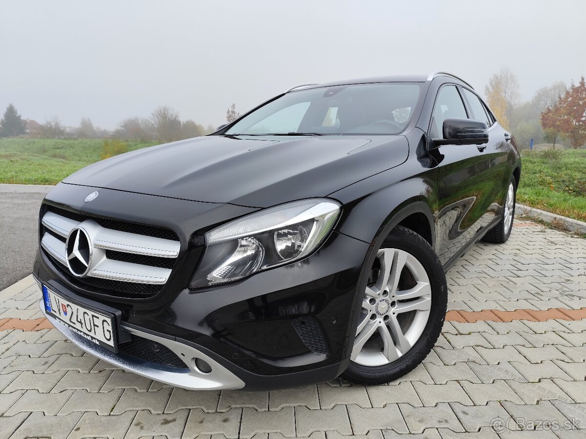 Mercedes-Benz GLA 220 d 4Matic