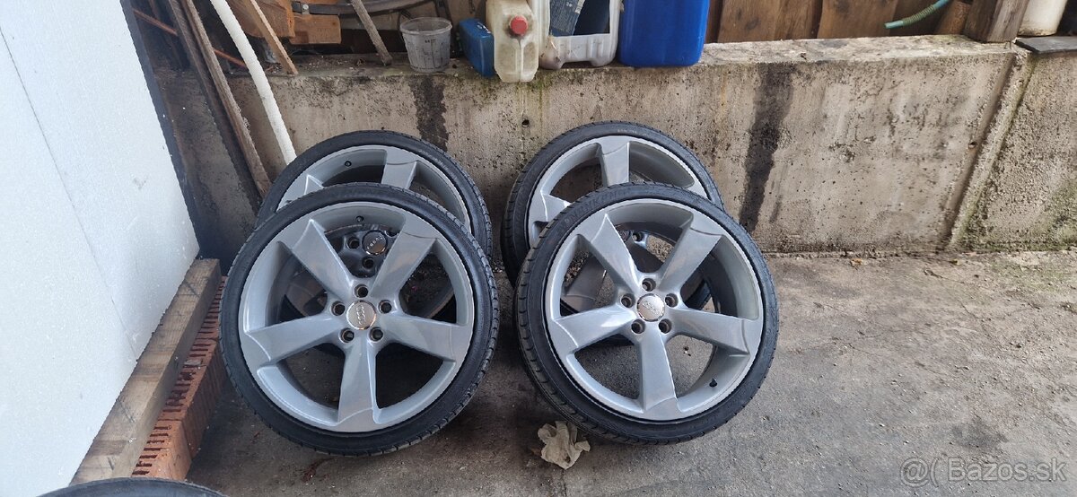 Audi Rotor WSP ITALY 5x112 r19 Pneu.235/35